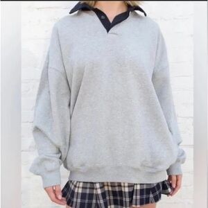 Brandy Melville polo grey sweatshirt 📚